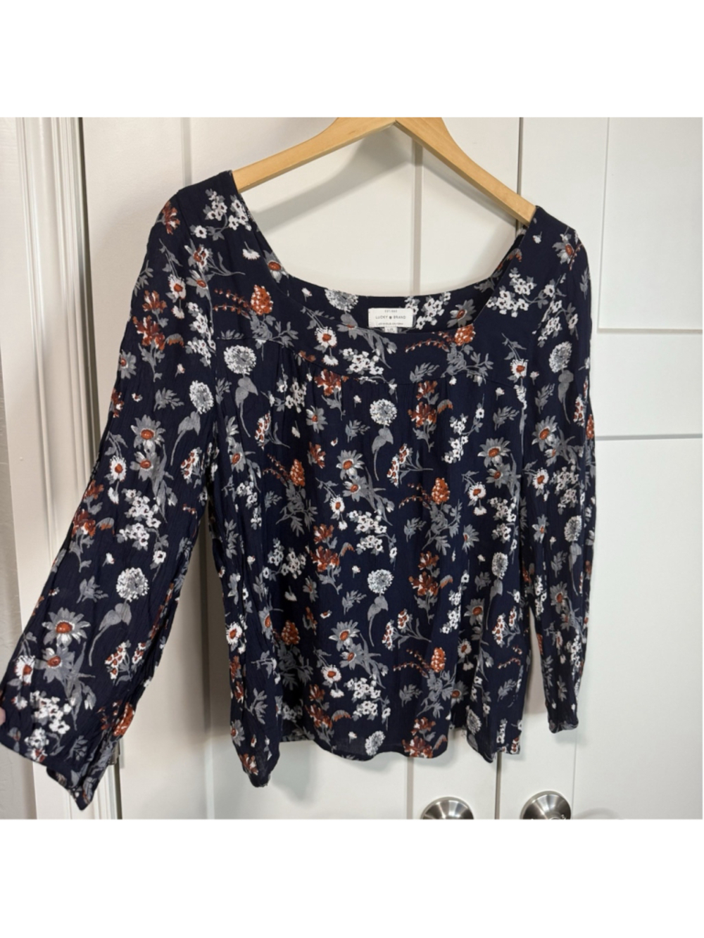 Lucky brand Navy Multi Floral Blouse Top Square Neckline Size Large
